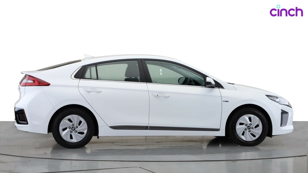 Hyundai Ioniq Hatchback Black #2