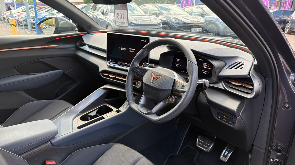 Cupra Terramar 1.5 Ehybrid 204 V2 Dsg Purple #9