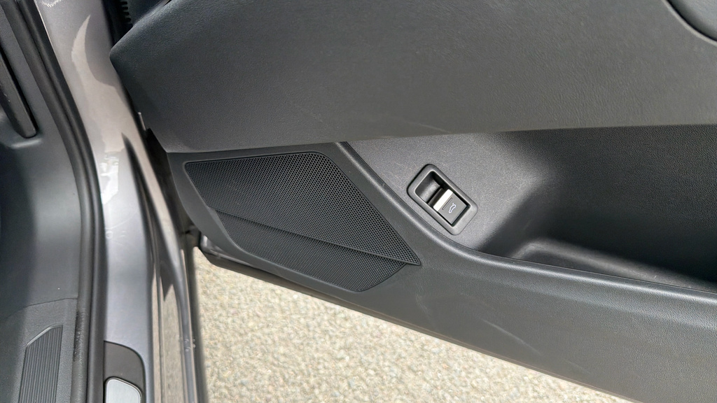 Audi Q4 E Tron 55 Black Edition Quattro 82Kwh Black #36