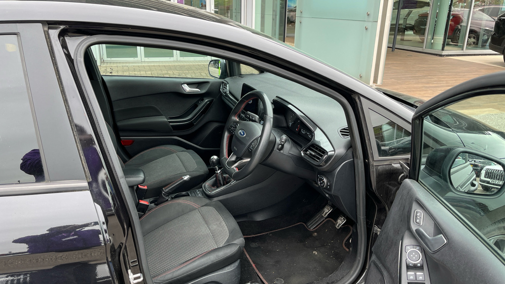 Ford Fiesta St-line Edition White #6