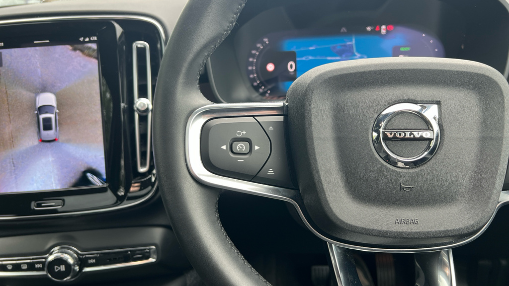 Volvo XC40 2.0 B3p Plus Dark Blue #30
