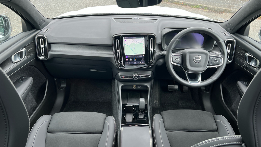 Volvo XC40 2.0 B3p Plus Dark Blue #11