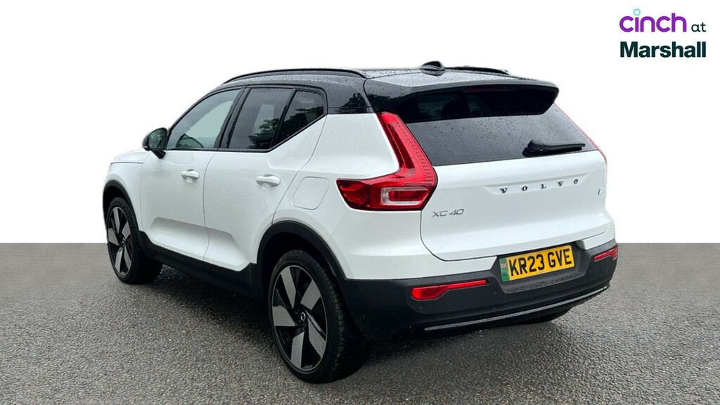 Volvo XC40 2.0 B3p Plus Dark Blue #5