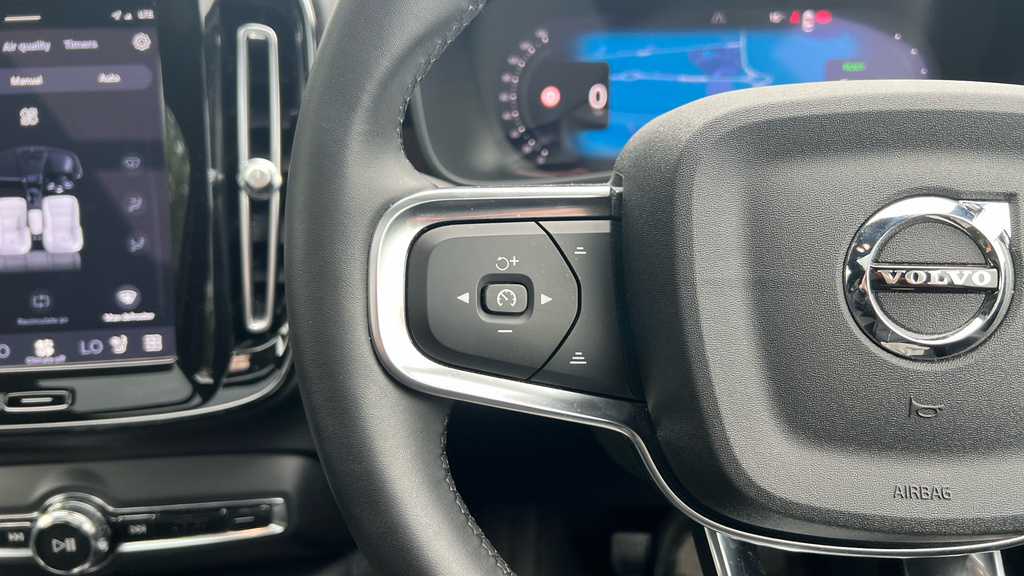 Volvo XC40 2.0 B3p Plus Dark Blue #13