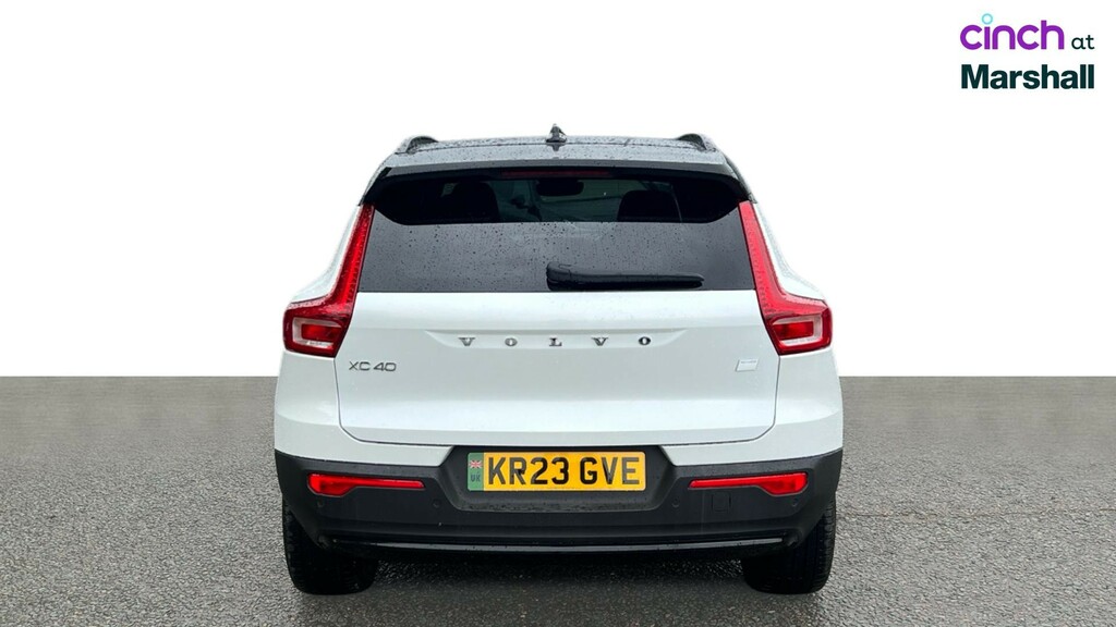 Volvo XC40 2.0 B3p Plus Dark Blue #4