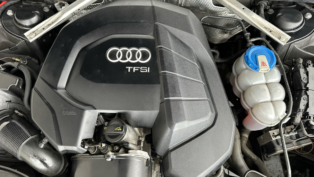 Audi A4 Ultra S Line Tdi  #20