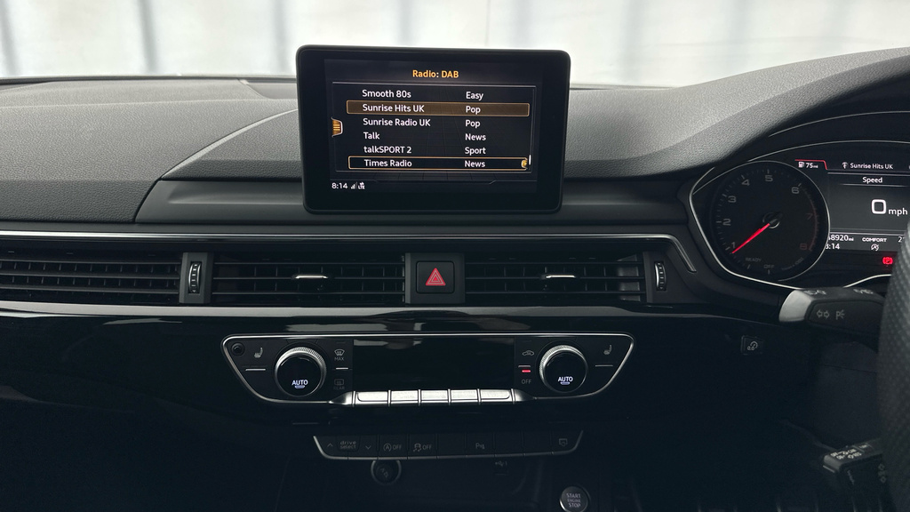 Audi A4 Ultra S Line Tdi  #14