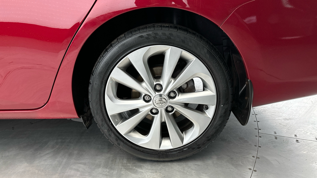 Toyota Auris Hatchback Blue #24