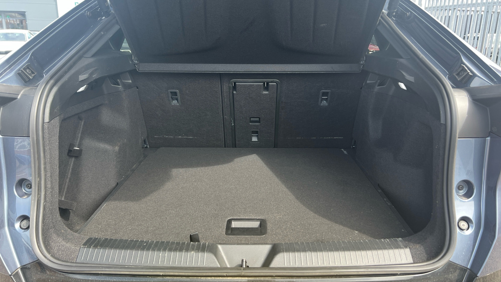 Cupra Tavascan V2 Grey #19
