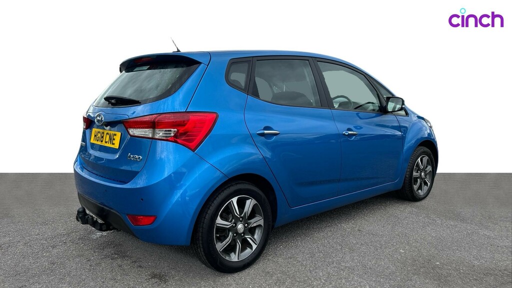 Hyundai Ix20 Mpi Premium Nav Black #3