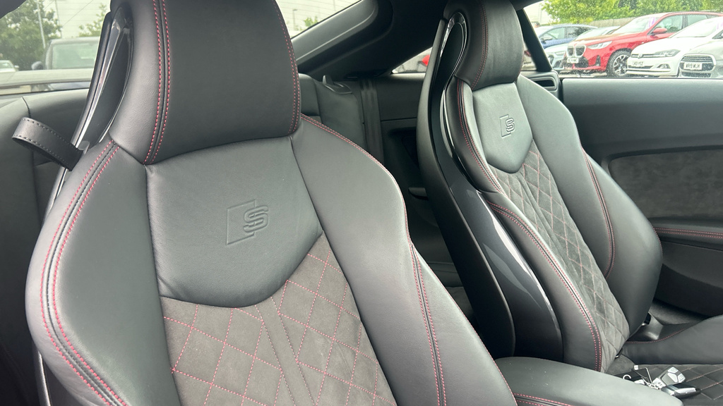Audi TT 40 Tfsi Black Edition S Tronic Tech Pack Black #24