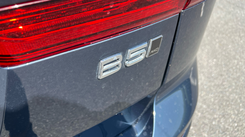 Volvo XC60 Suv Blue #41