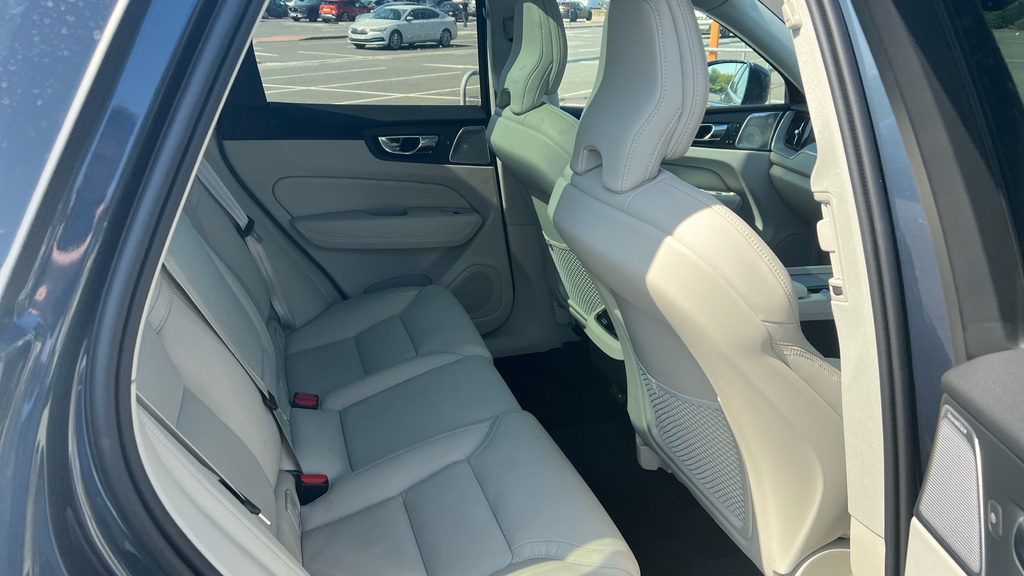 Volvo XC60 Suv Blue #22