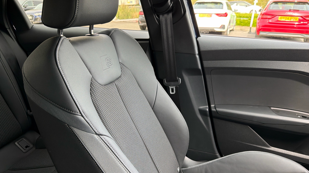 Audi A1 35 Tfsi Black Edition S Tronic Tech Pack Grey #27