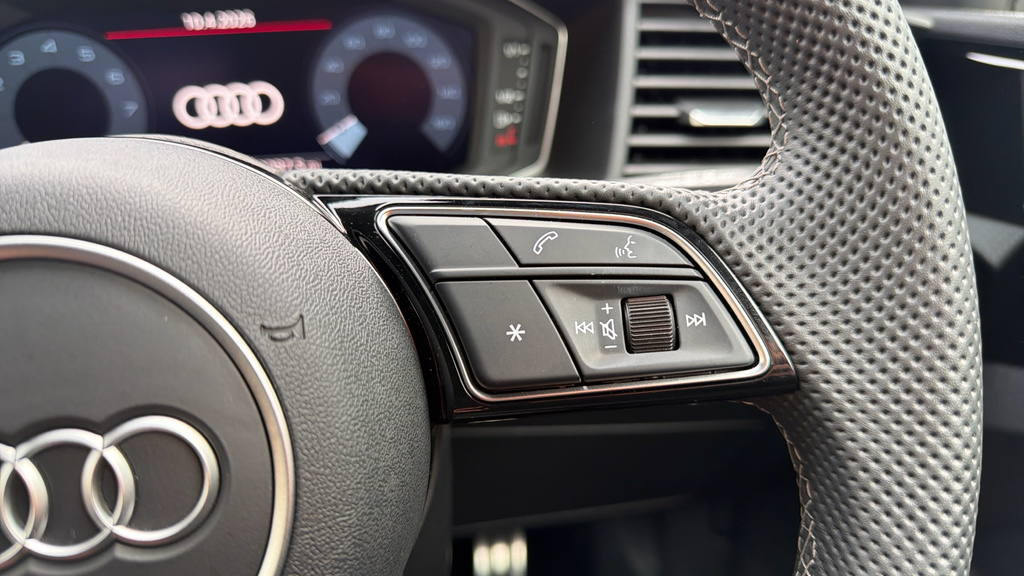 Audi A1 35 Tfsi Black Edition S Tronic Tech Pack Grey #30