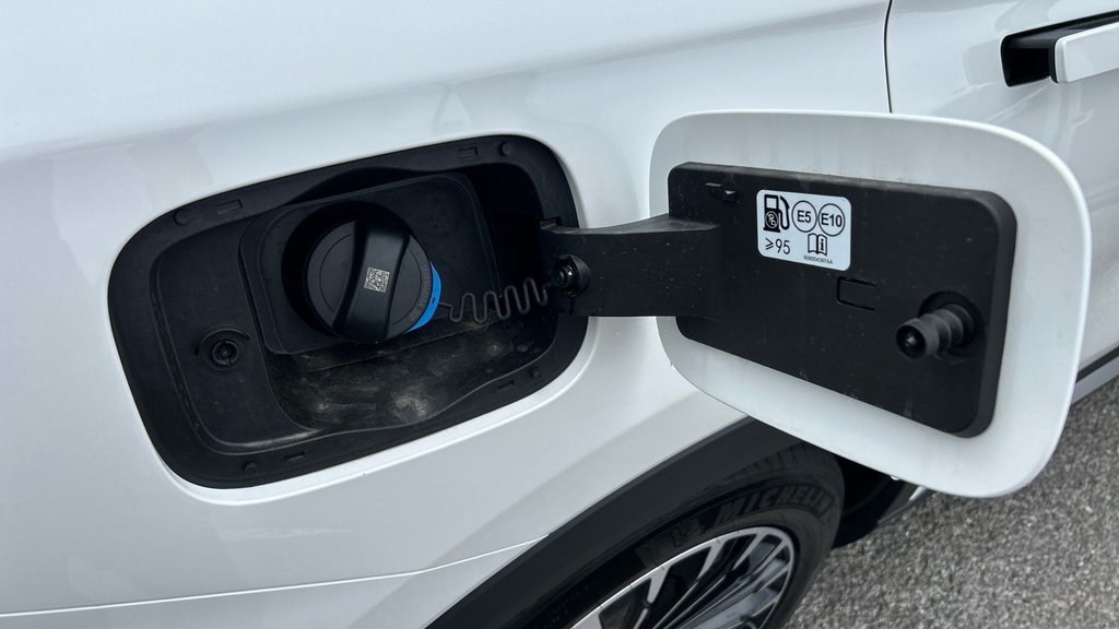 Omoda 9 Noble 1.5 Phev White #23