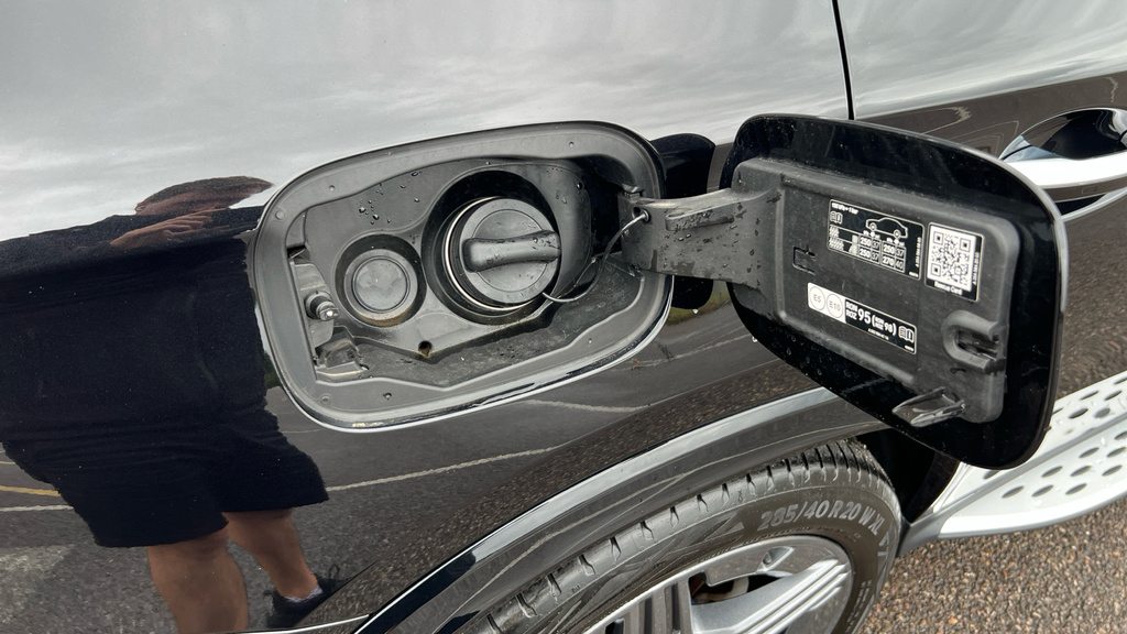 Mercedes-Benz GLC Class Coupe Silver #32