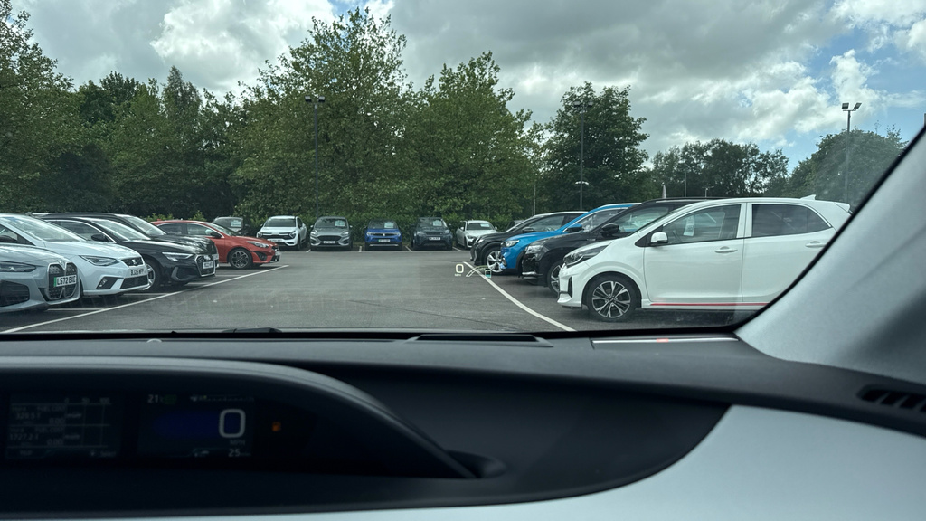 Toyota Prius+ Excel Red #20