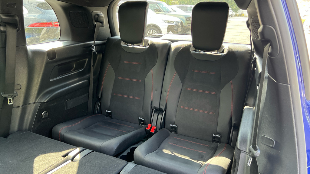 Mercedes-Benz GLB Class Suv White #27