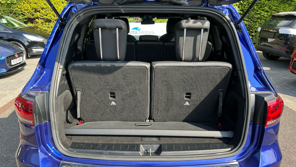 Mercedes-Benz GLB Class Suv White #20