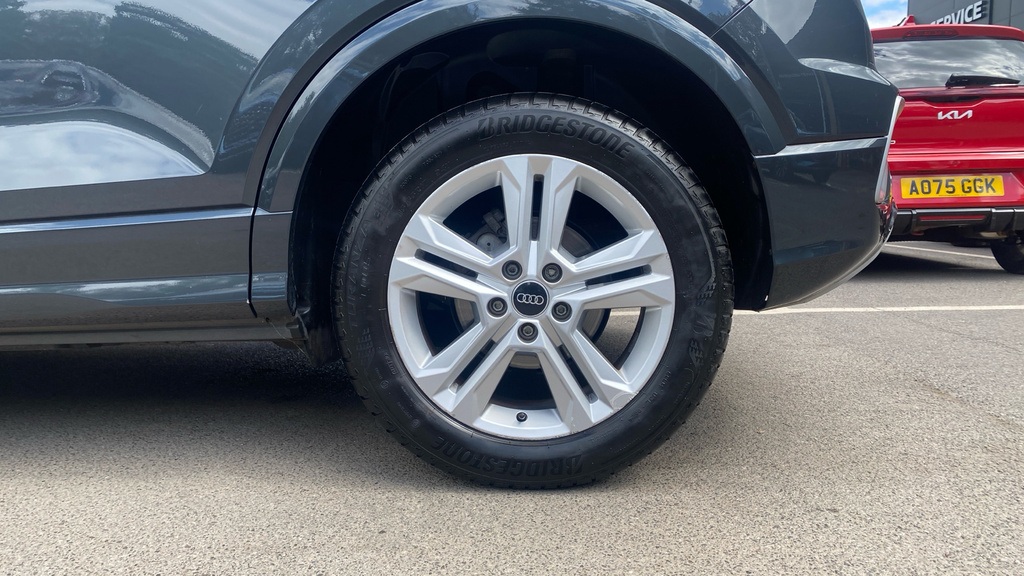 Audi Q2 30 Tfsi S Line Grey #32
