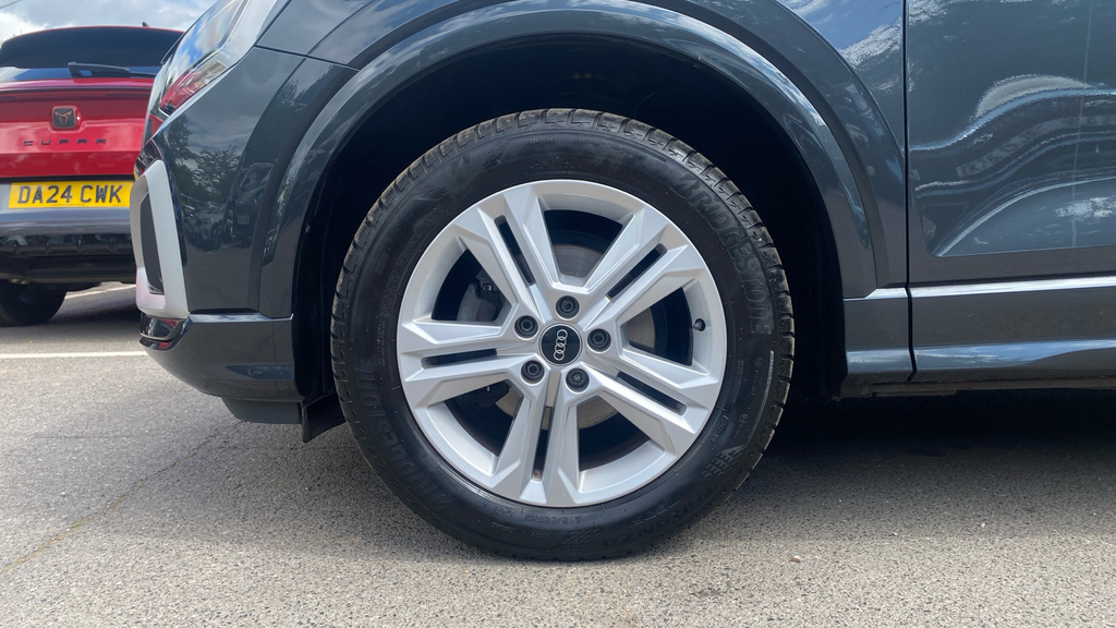 Audi Q2 30 Tfsi S Line Grey #31