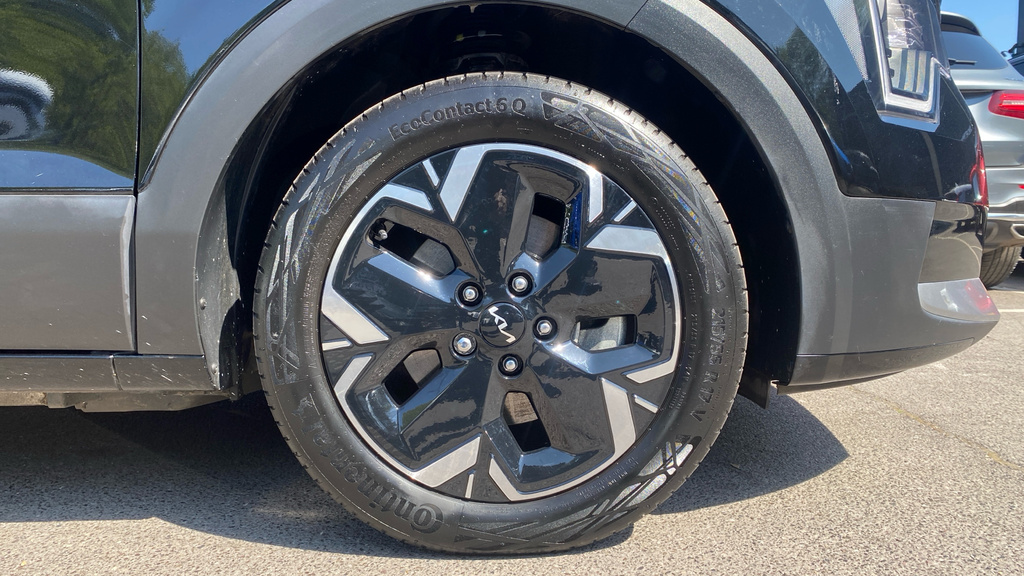 Kia e-Niro 64.8Kwh 2 Black #30