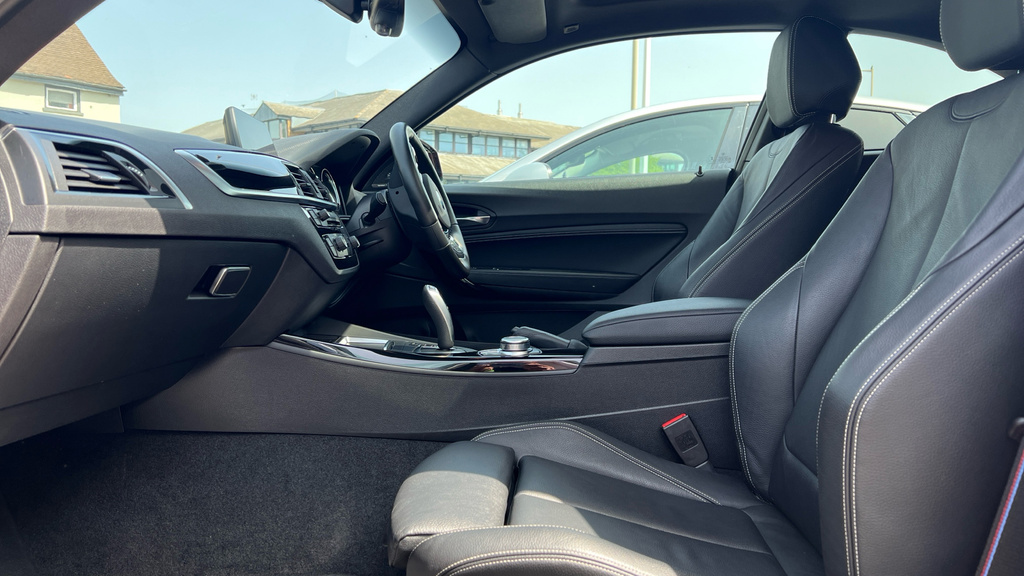 BMW 2 Series 218D M Sport Step Nav White #26