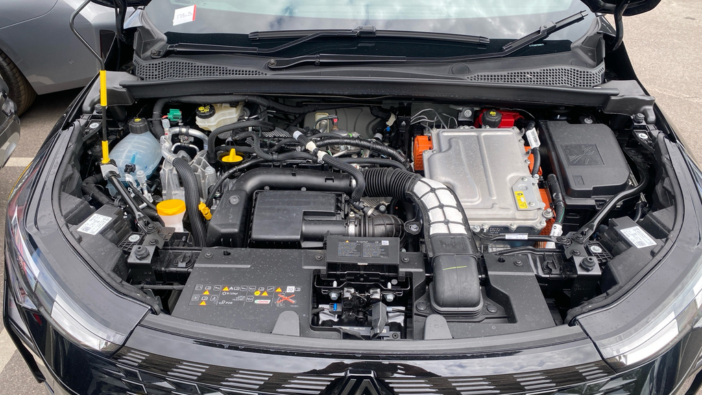 Renault Symbioz 1.6 E-tech Fhev 145 Techno Grey #33