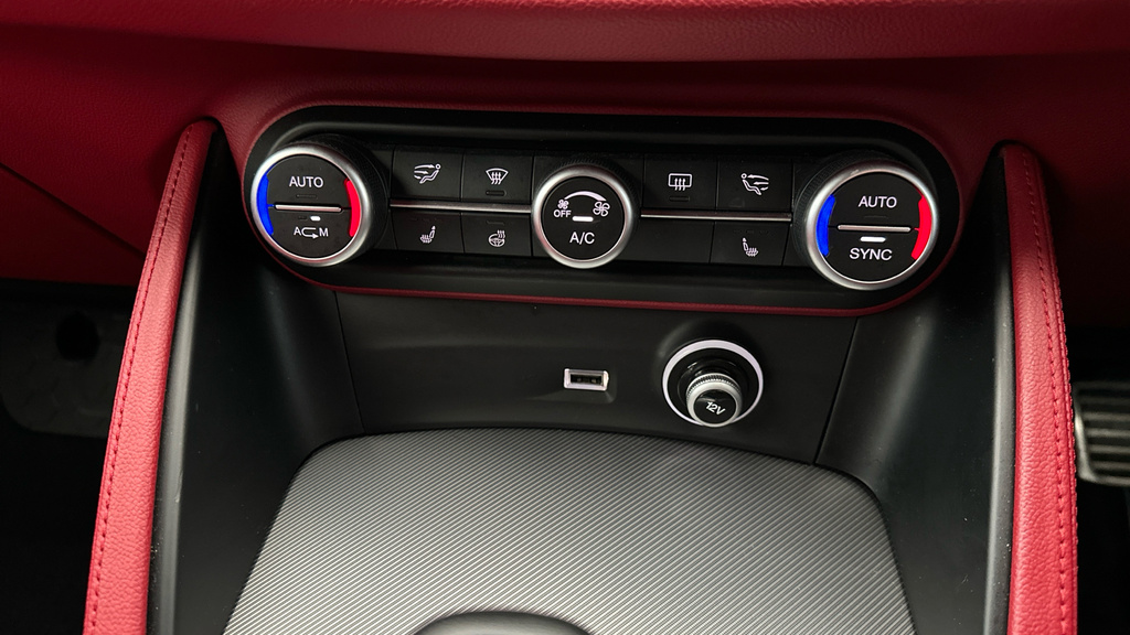 Alfa Romeo Stelvio  Red #14