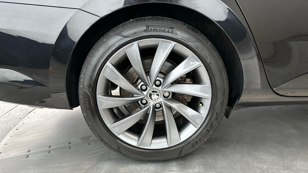 Skoda Superb Se Grey #29