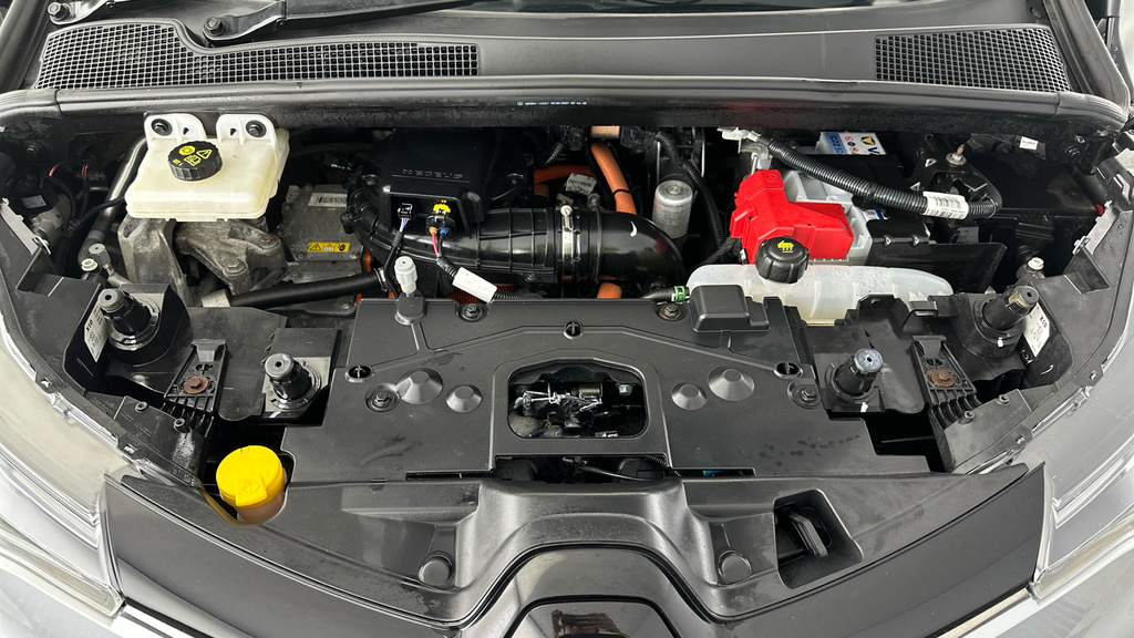 Renault Zoe Hatchback Blue #26