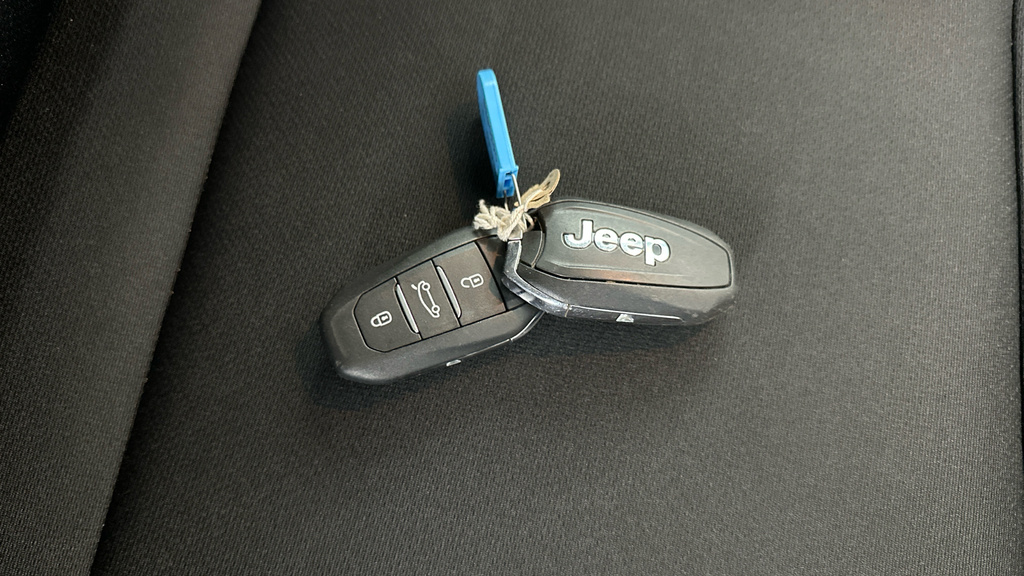 Jeep Avenger 54Kwh Altitude Black #31