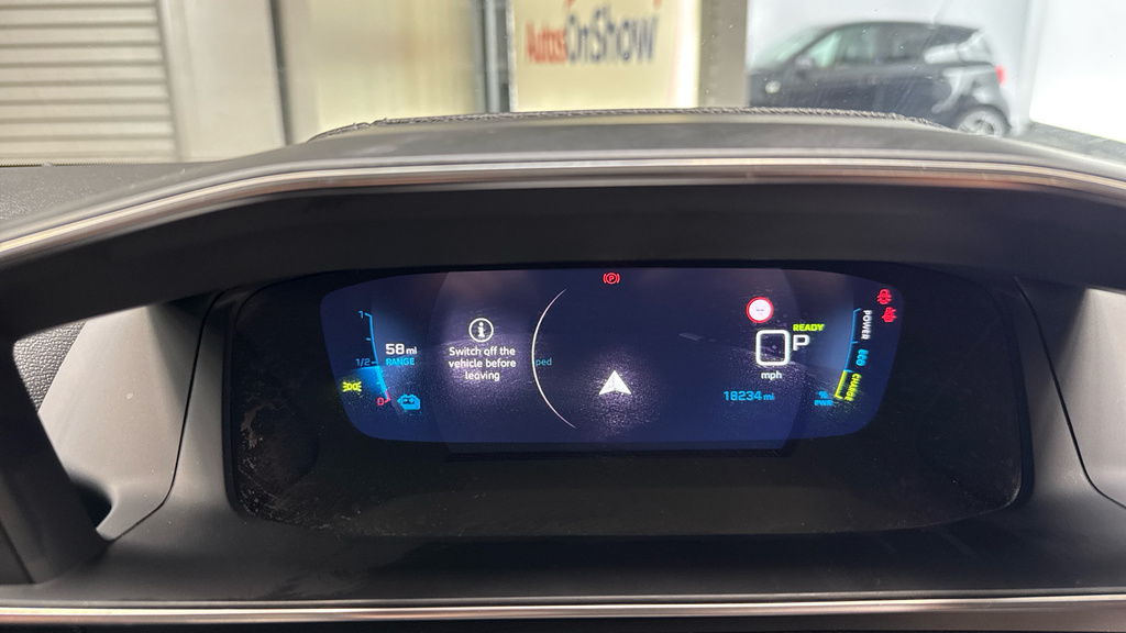 Peugeot e-2008 2008 Gt Ev Black #13