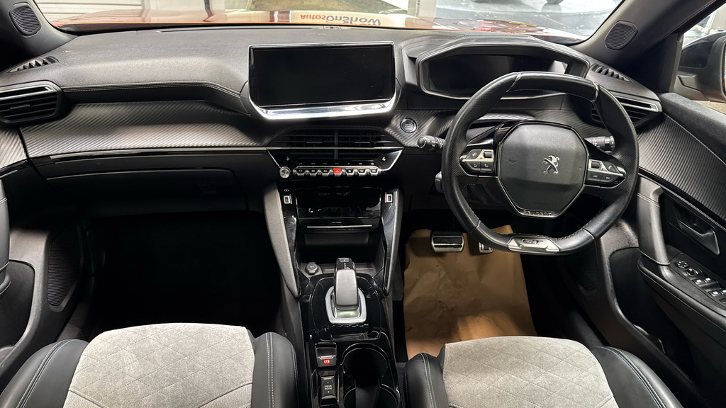 Peugeot e-2008 2008 Gt Ev Black #11