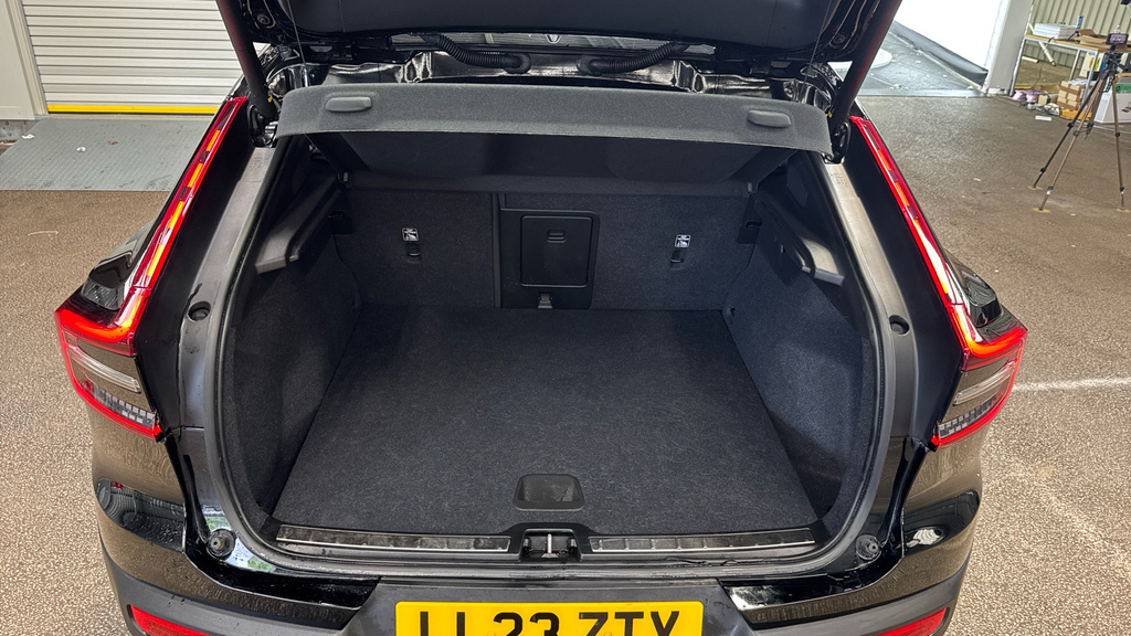 Volvo C40 C40 Core Recharge Ev Blue #15