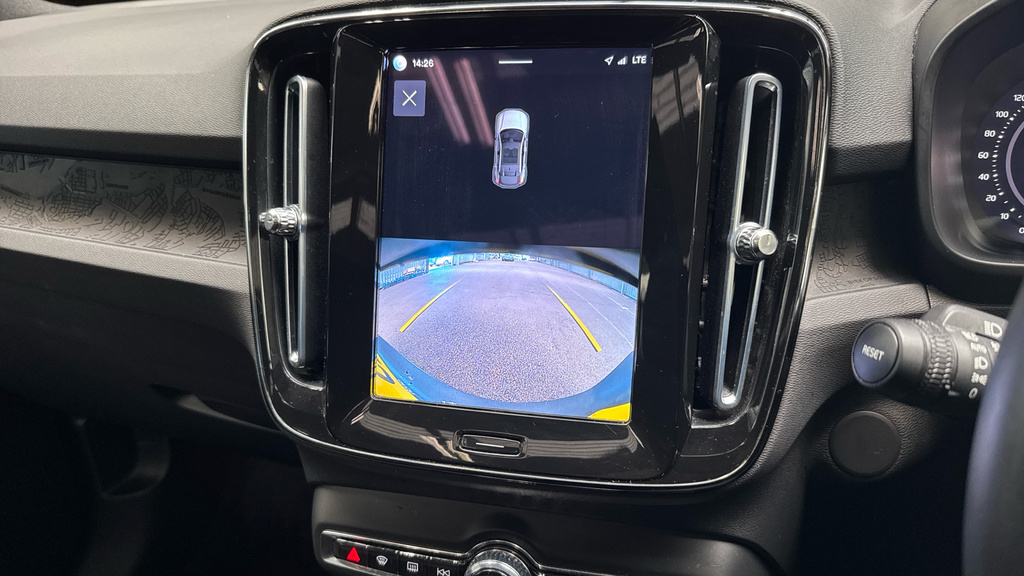 Volvo C40 C40 Core Recharge Ev Blue #24