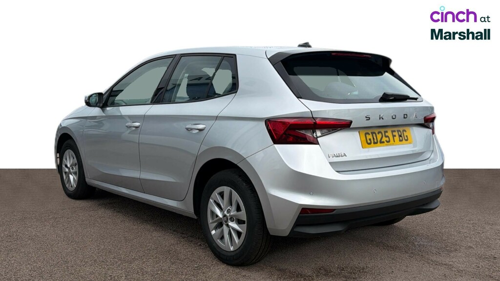 Skoda Fabia 1.0 Tsi Design Edition White #5