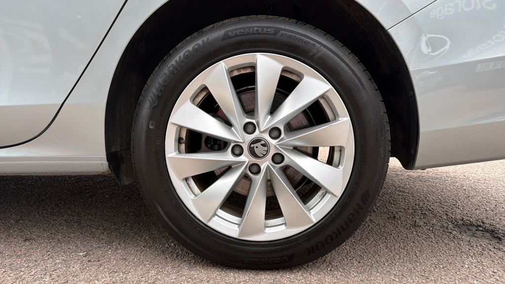 Skoda Superb 1.5 Tsi E-tec Se L Dsg Silver #18