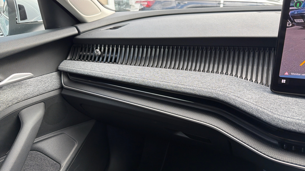 Skoda Superb 1.5 Tsi E-tec Se L Dsg Silver #48