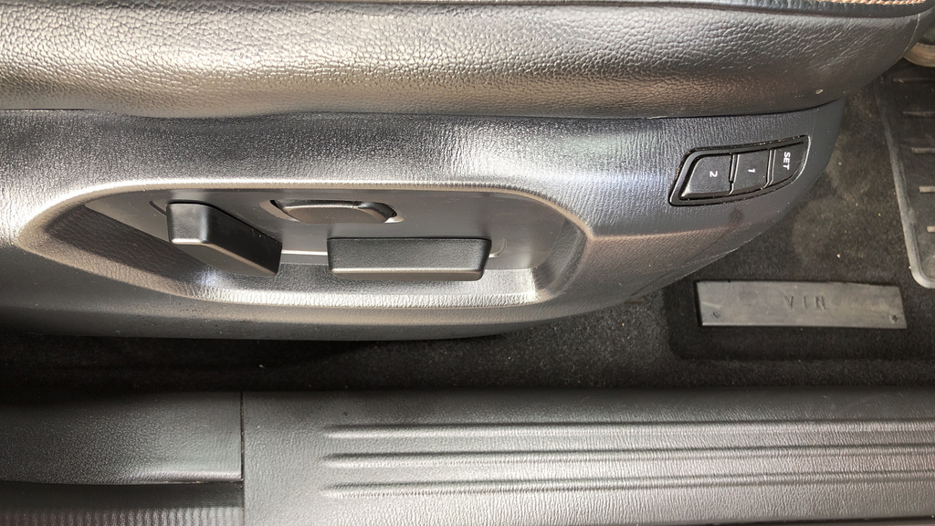 Mazda CX-5 Centre-line White #19