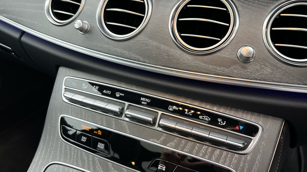 Mercedes-Benz E Class Amg White #51