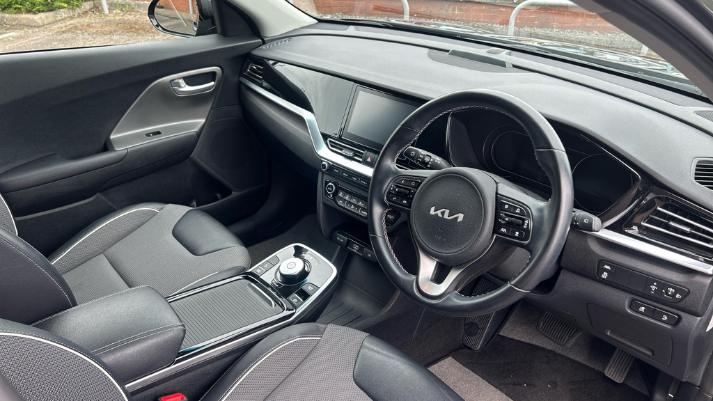 Kia e-Niro Suv Black #9