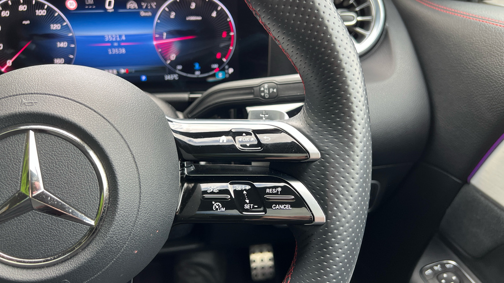Mercedes-Benz GLA Class Amg Line Blue #16