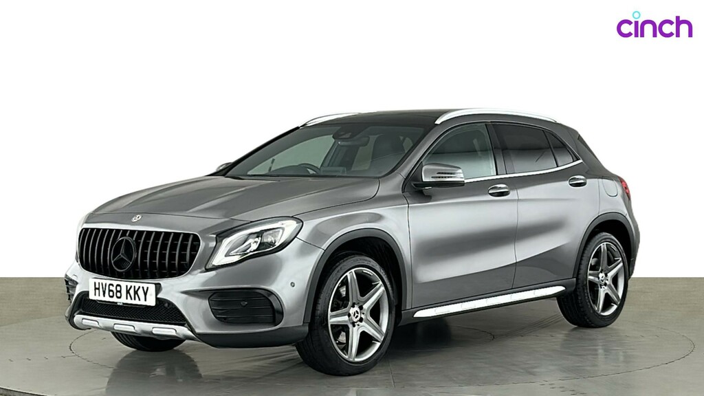 Mercedes-Benz GLA Class White #10