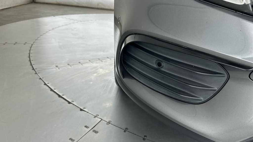 Mercedes-Benz GLA Class White #4