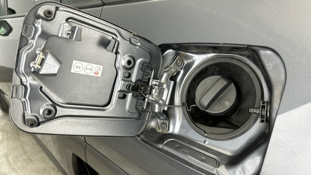 Toyota Rav 4 Dynamic Grey #33