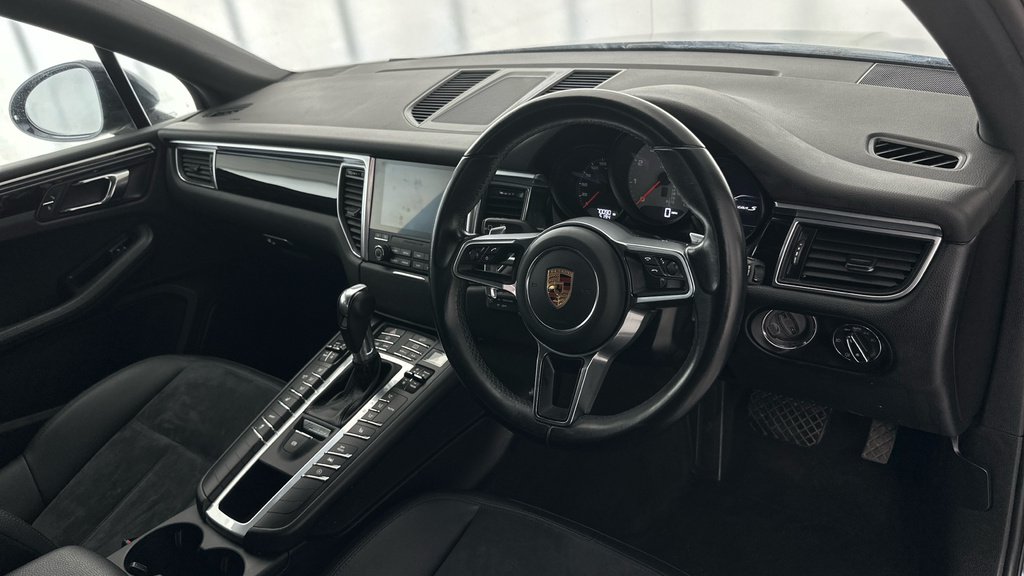Porsche Macan 3.0 S Pdk 340 Bhp Grey #11