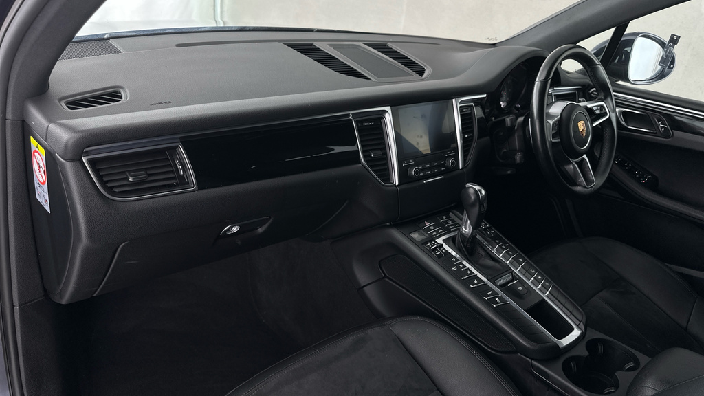 Porsche Macan 3.0 S Pdk 340 Bhp Grey #12