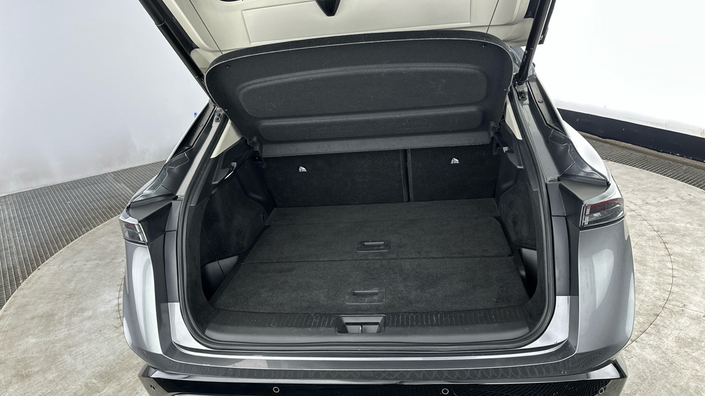Nissan Ariya Evolve Black #22